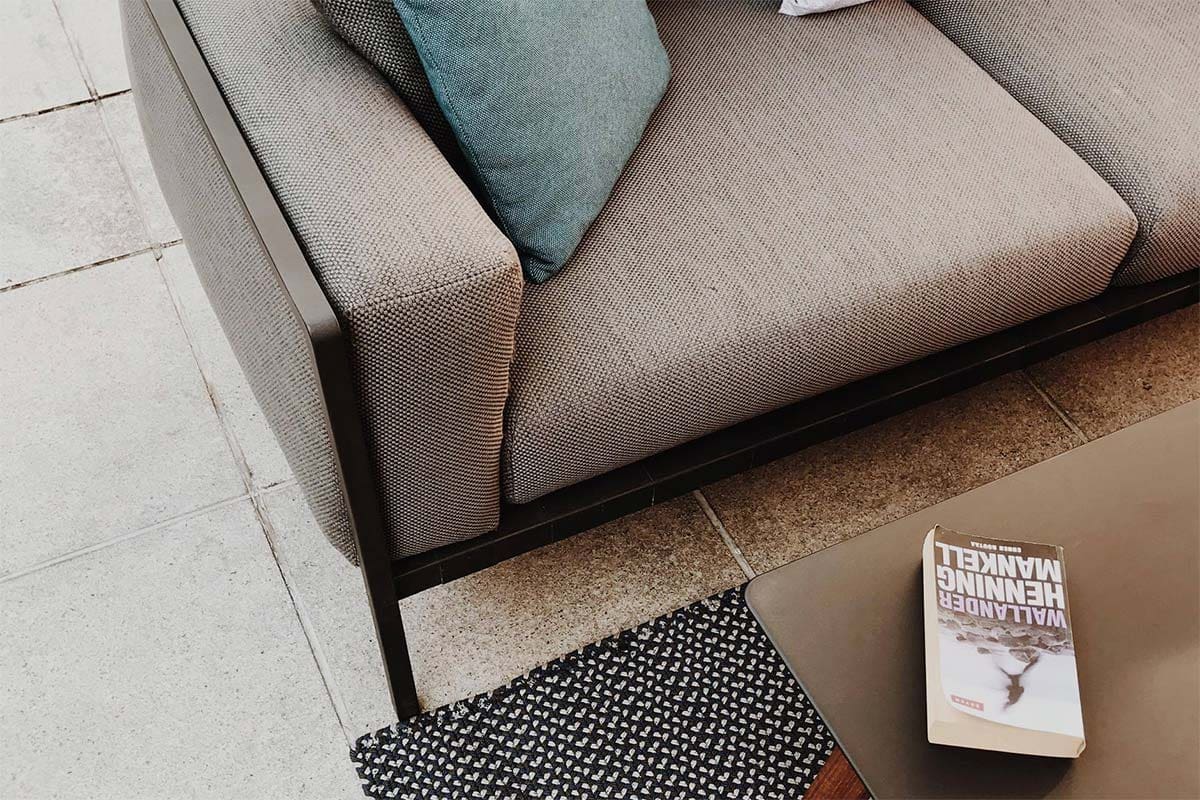 Storing Couches Clean Protect And Store Store Ur Stuff
